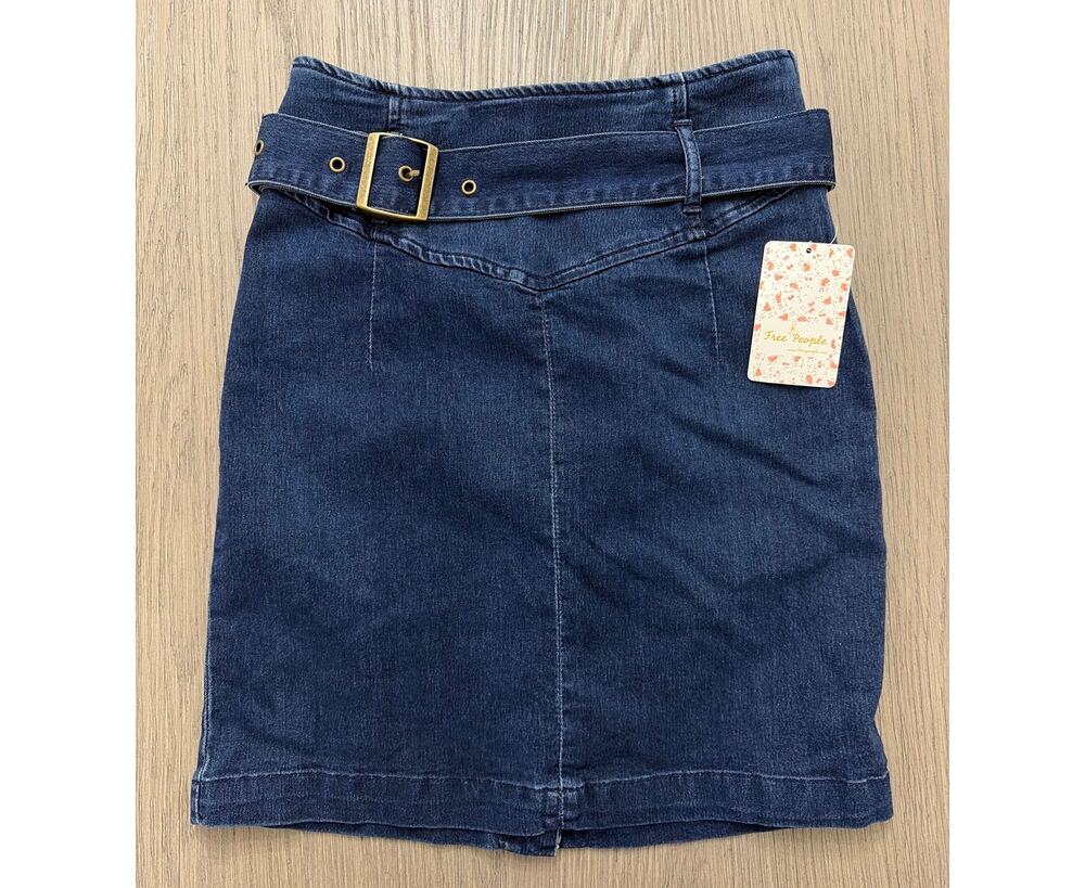 Free People Faded Indigo  Denim Mini Skirt NWT Size 4  Belted